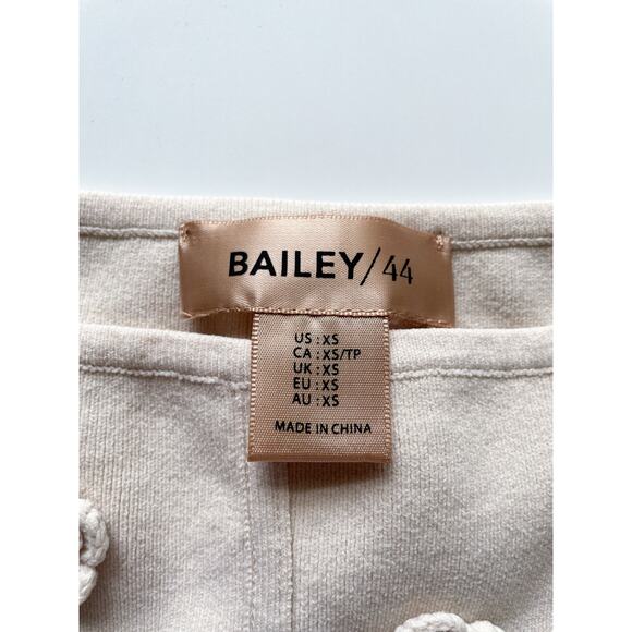 Bailey 44 Beige Knit Square Neck Bodycon Sweater Tank Crochet Flowers Size XS - Picture 2 of 7